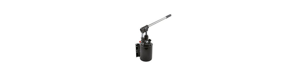 S.E hand pump - Cylindrical tank